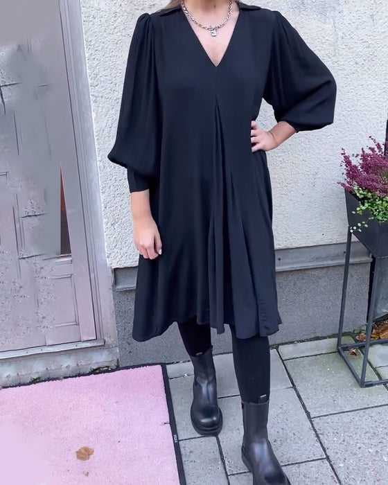 Kjole V-Hals Moteriktig Lanterneerm