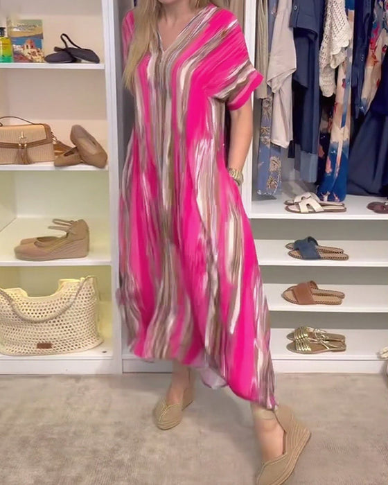 Kjole med avslappet løs v-hals