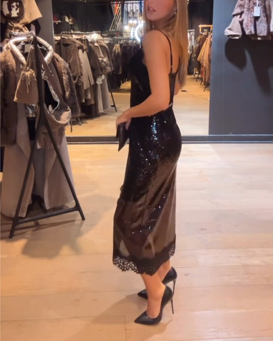 Sofistikert Spaghetti Stroppkjole For Kvelden