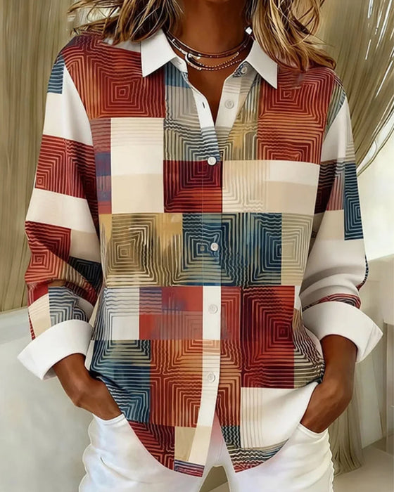 Skjorte Med Slag, Rutemønster Og Knapper