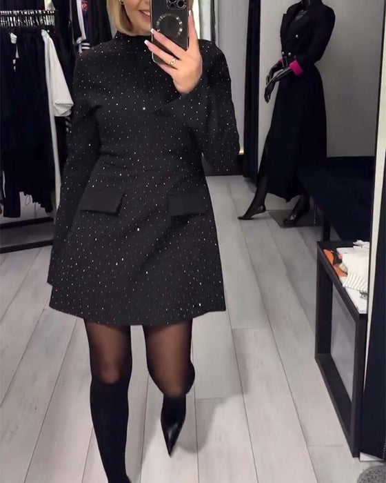 Elegant Kjole Med Subtil Glitring