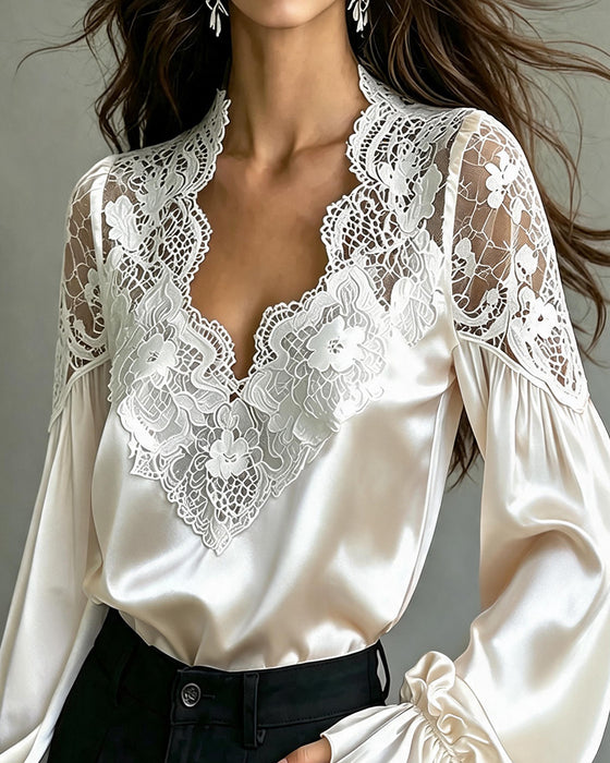 Bluse V-Hals Ruffle Blonde Utskjæring