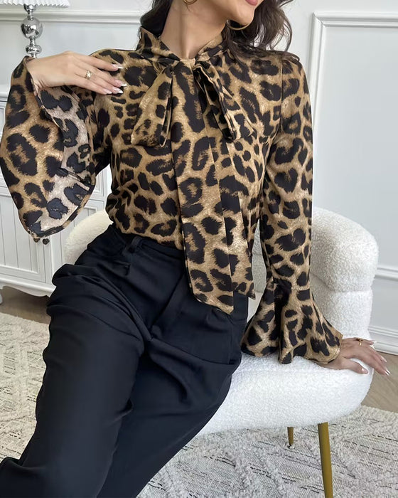 Bluse Leopardprint Båndhals
