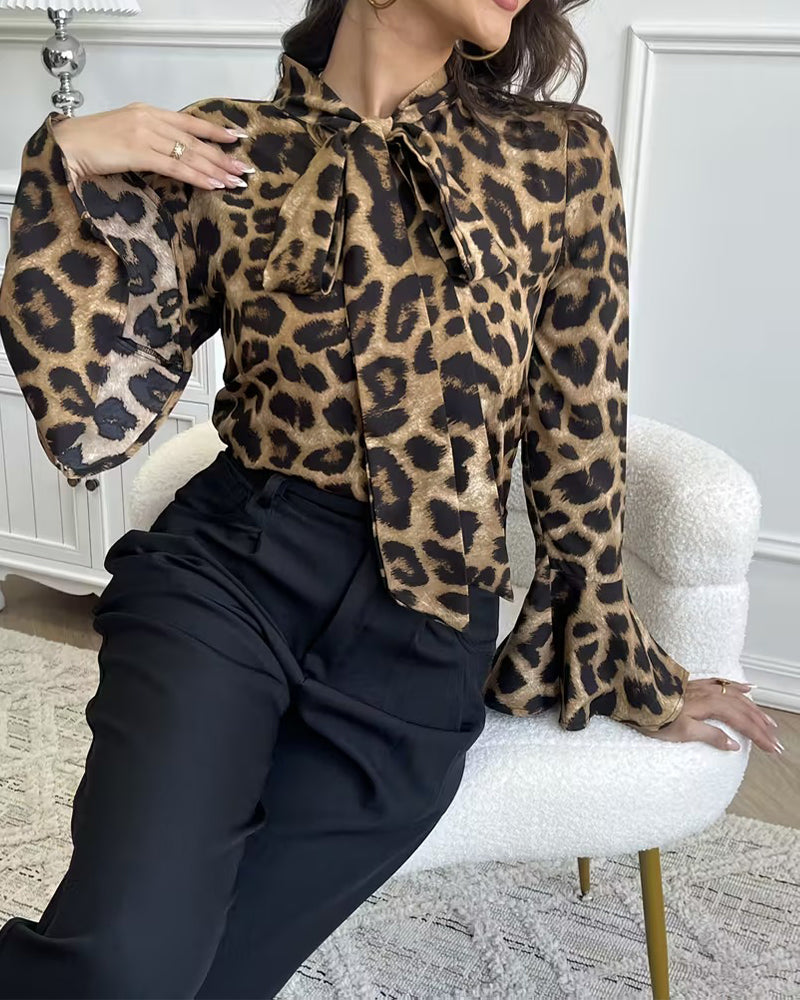 Bluse Leopardprint Båndhals