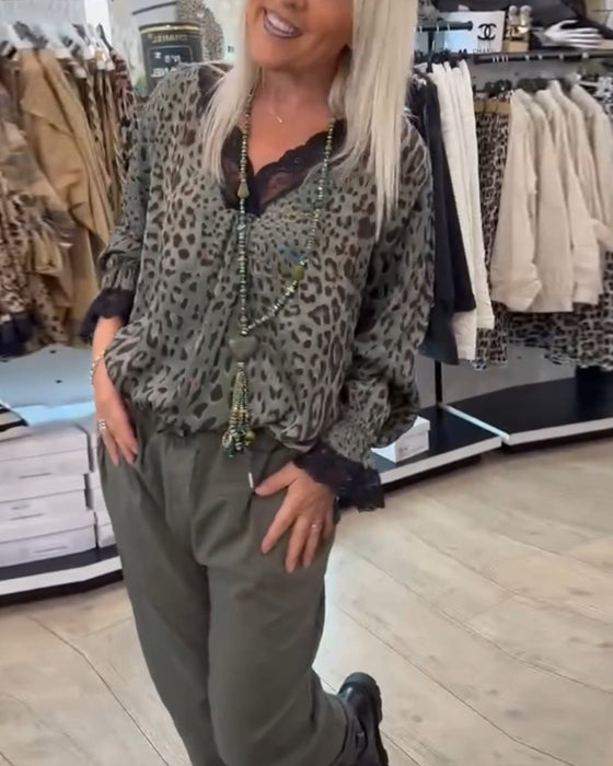Mote leopardprint bluse med V-hals blonder med patchwork