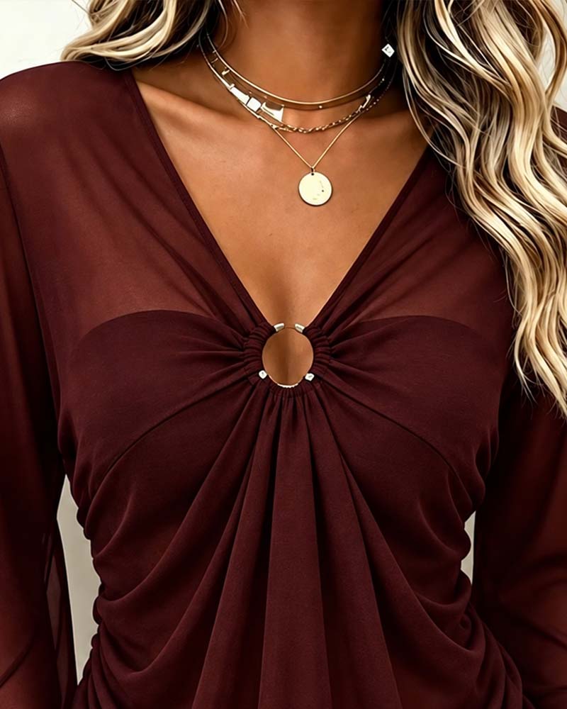 Bluse V-Hals Metall Ring Twist