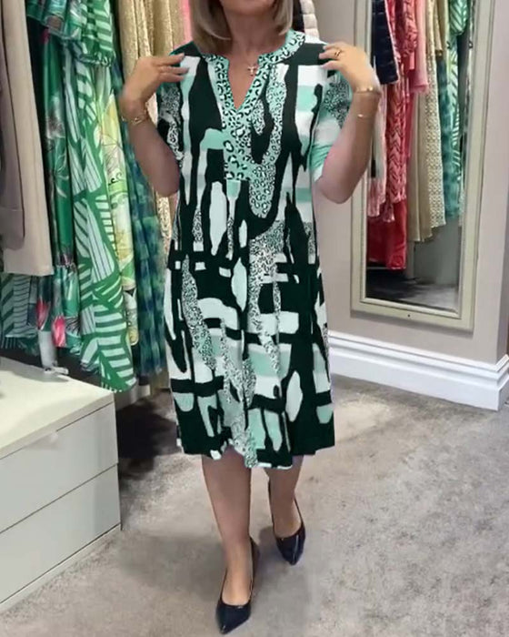 Midikjole med leopardmønster for kvinner