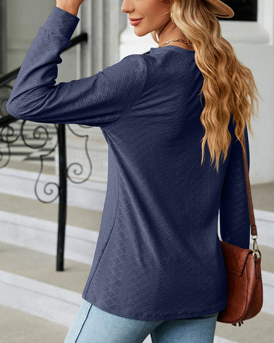 V-halset topp i ensfarget