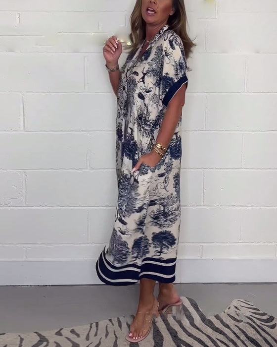 V-hals lommekjole med dyreprint