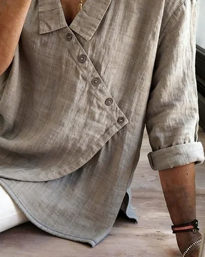 Bluse Med Asymmetrisk Diagonal Knappelukking Og Krage