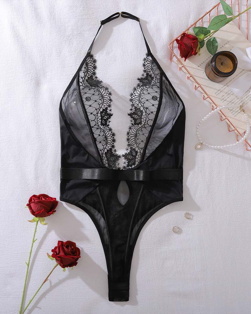 Gjennomsiktig Ryggfri One-Piece Undertøy Med Utskjæringer