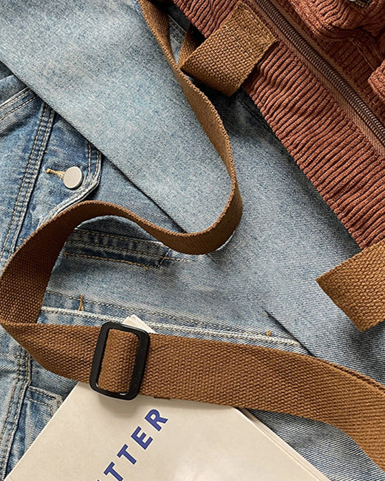 Ensfarget cordfløyelveske