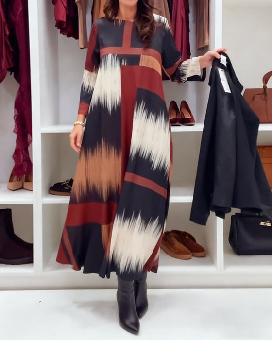 Stilfull Trykt Kjole Med Rund Hals Og Lange Ermer