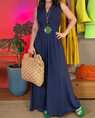 Elegant ermeløs slank lang kjole