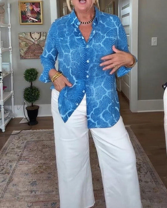 Blus Med Knappet Og Strukturert Egenskaper