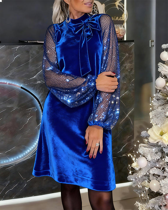 Elegant Kjole Med Lyktermer Og Lappverk