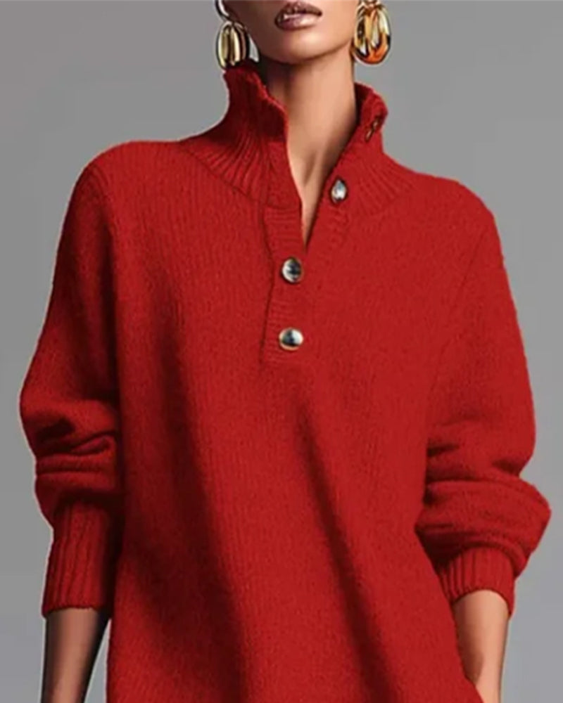 Helfarget Kjole Med Knapper Og Høy Hals