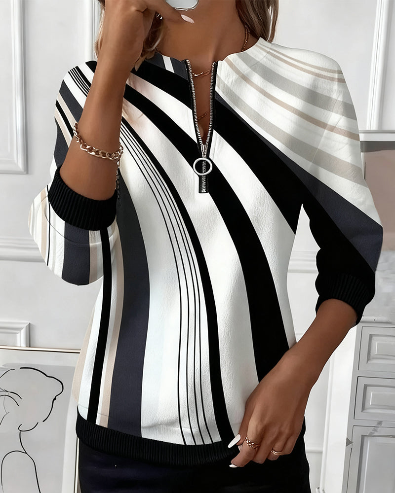 T-skjorte med glidelås og geometrisk trykk