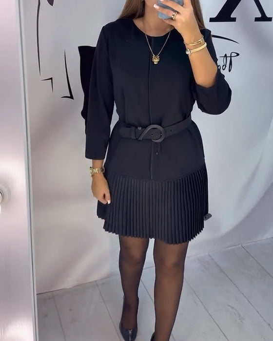 Kjole Med Trekvartsermer Og Trekkspillplissering