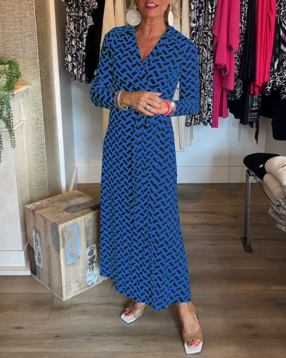 Kjoler med slankefunksjoner og trykk