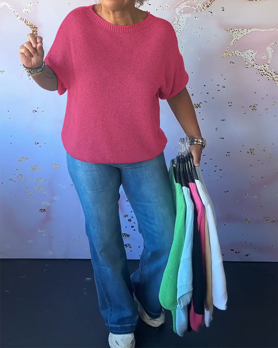 Uformell løs ensfarget genser med rund hals