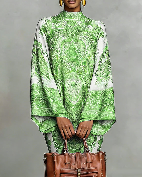 Høyhalset Kjole Med Vintagemønster