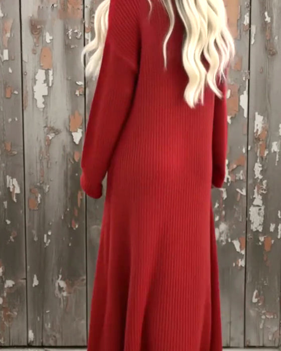 Enfarget Kjole Med Høy Hals Og Stilig Design