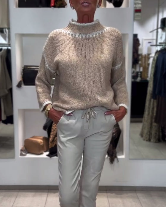 Allsidig Pullover Med Høy Hals Og Kontrastfarger