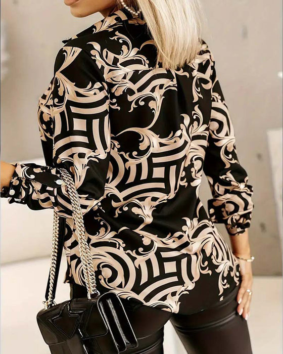 Skjorte med avslappet mønster og lange ermer