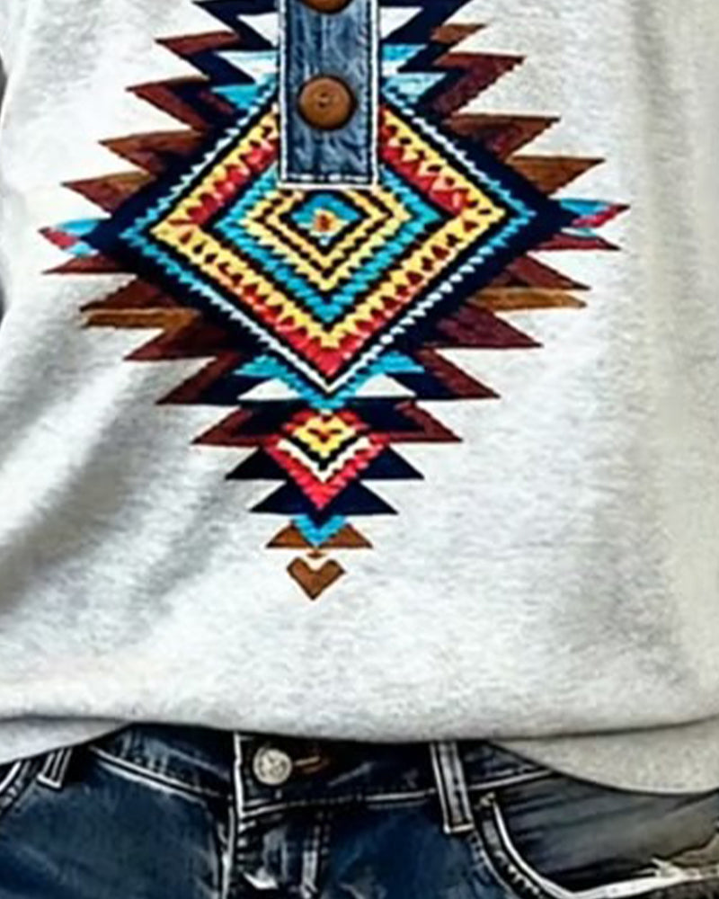 Trykt Fargeblokkert Genser Med Knappkrage