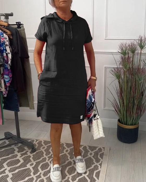 Kortermet avslappet kjole med hette