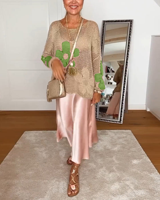 Uformell blomstret genser med lange ermer med rund hals og hul