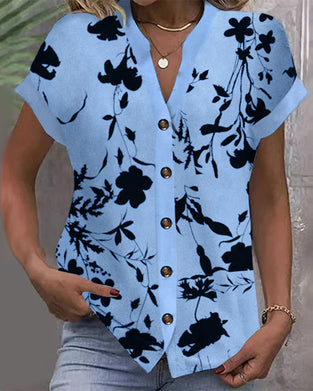 Skjorte uformelt trykt v-hals med korte ermer