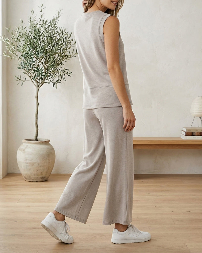 Sett Ermeløs Tanktop Og Rett Ben Bukse