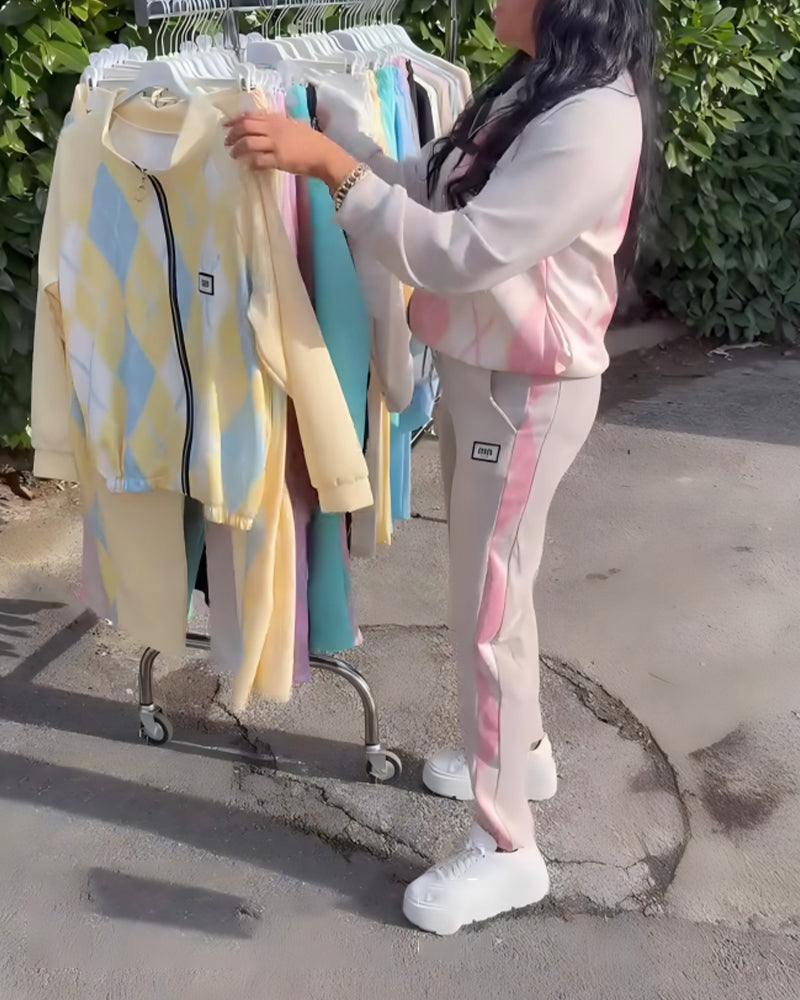 Todelt Sett Rutete Glidelåstopp Og Bukse