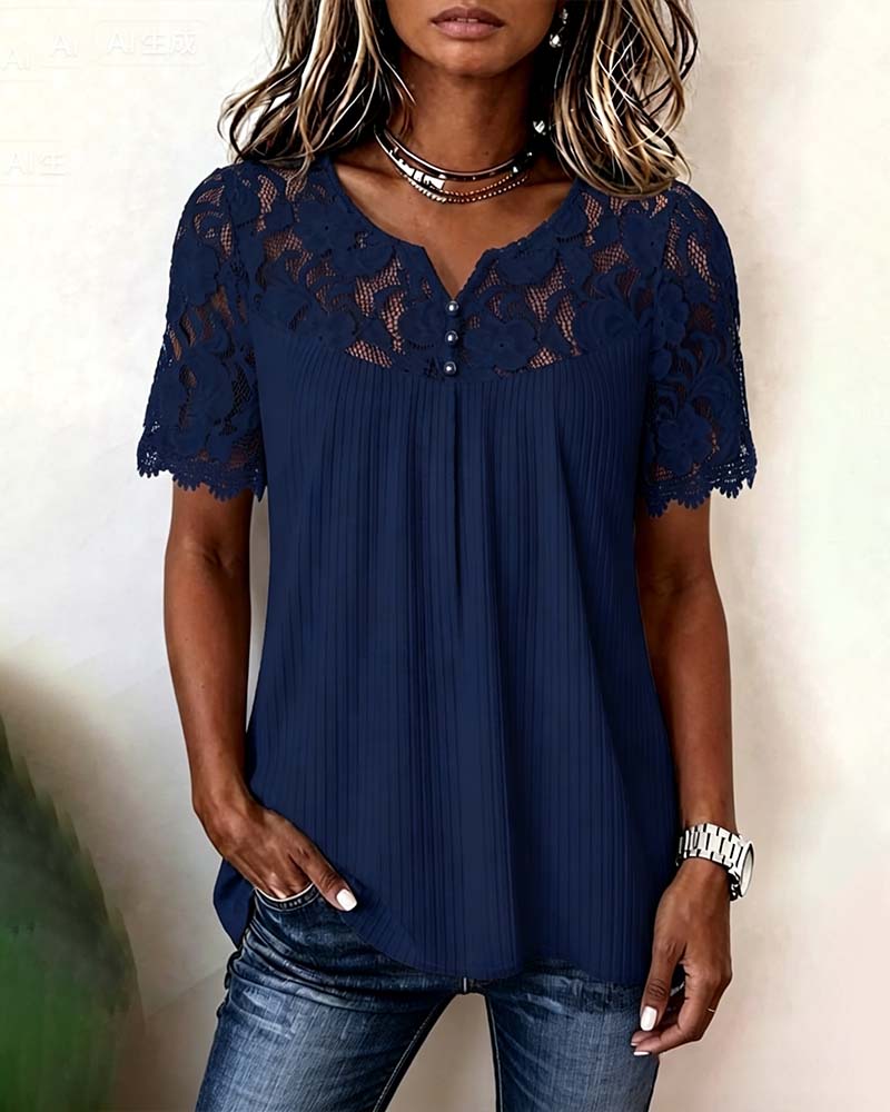 Bluse Blonde Lappeteppe Kort Erme