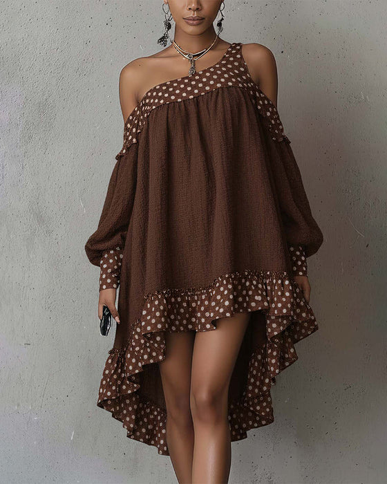 Kjole Lappverk En Skulder Uregelmessig