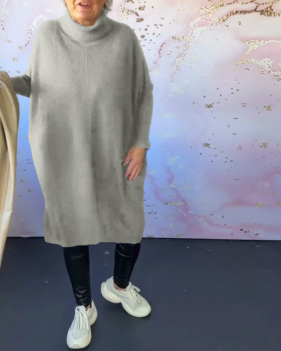Uformell ensfarget langermet genser med høy krage