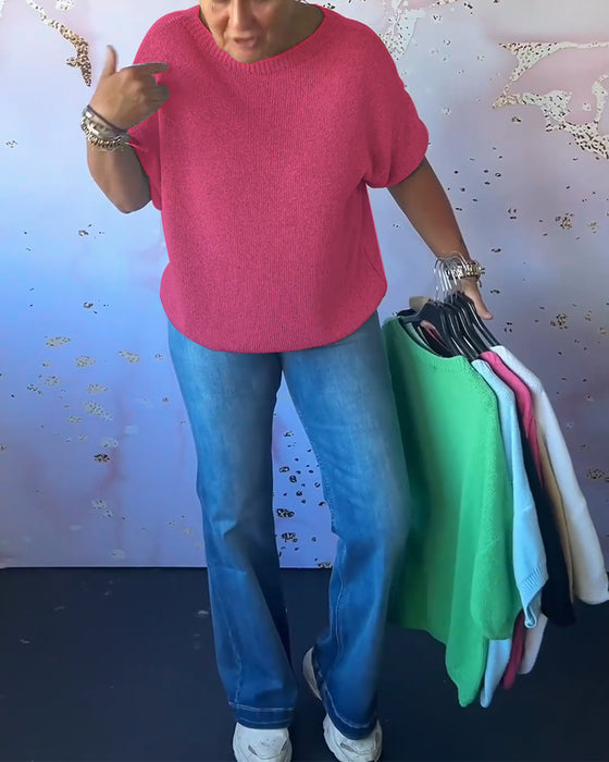 Uformell løs ensfarget genser med rund hals