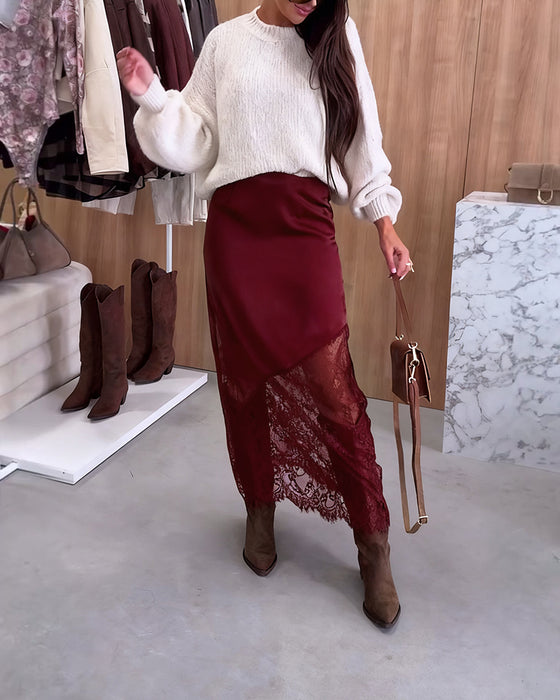 Elegant Satengskjørt Med Blondelappverk