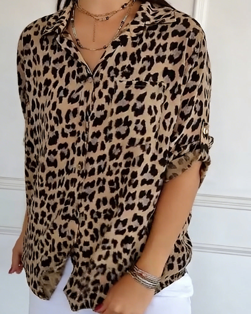 Bluser Leopardmönstrade Mode