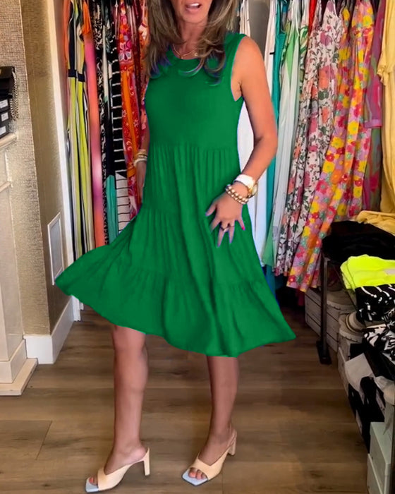 Kjole med plissert passform og ermeløs