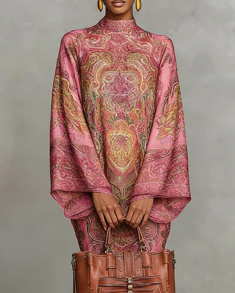 Høyhalset Kjole Med Vintagemønster