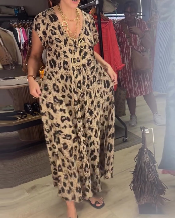 Kjole V-Hals Leopard Full Skjørt