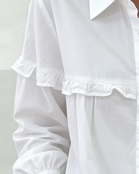 Damebluse avslappet, ensfarget med rysjer