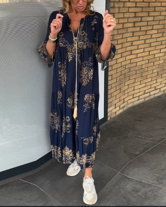 Løs vintagekjole med V-hals