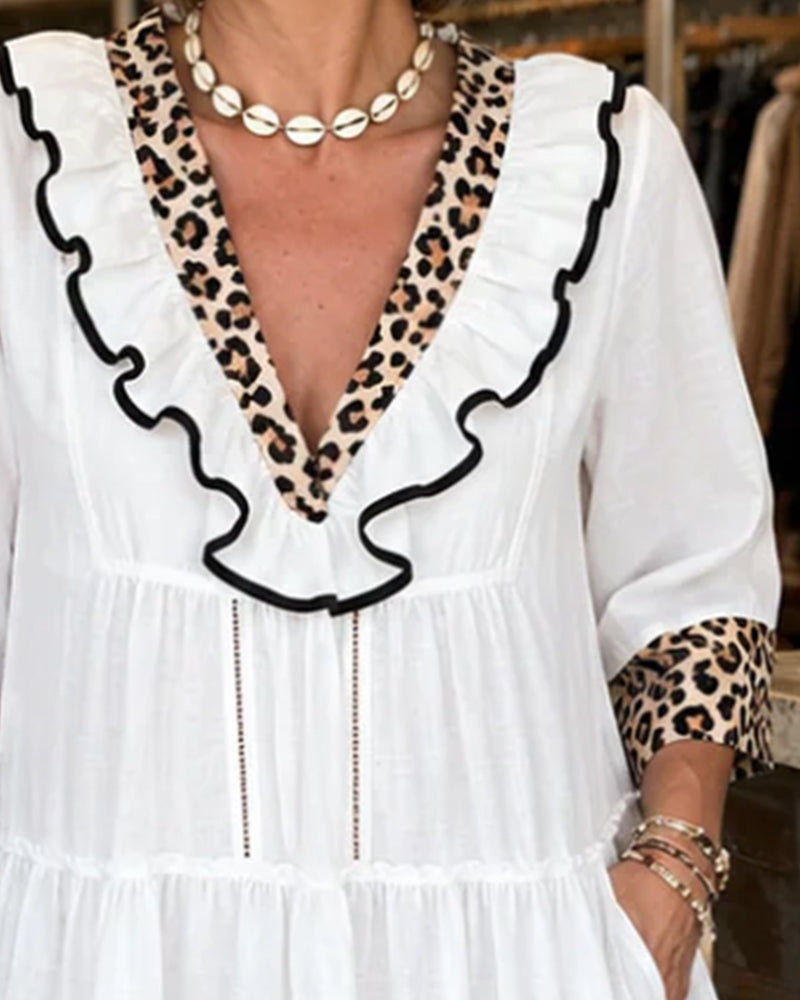 Tiered Dress V-Hals Med Rysjer Leopardmønster