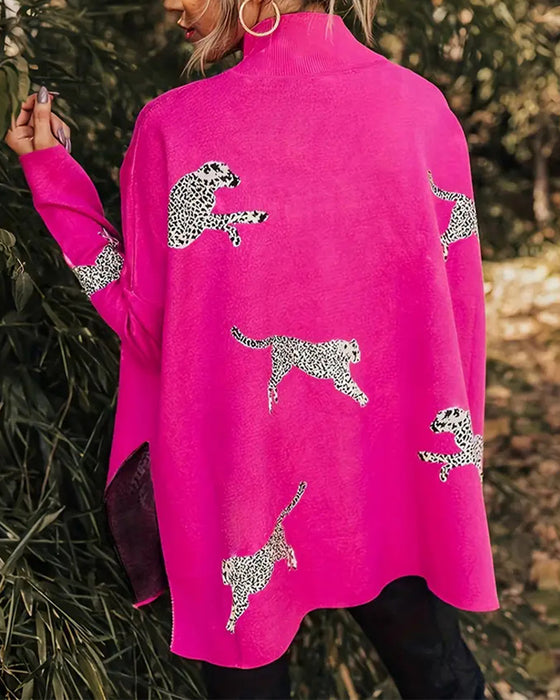 Stilig løs genser med leopardmønster med høy hals