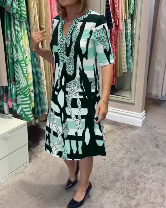 Midikjole med leopardmønster for kvinner