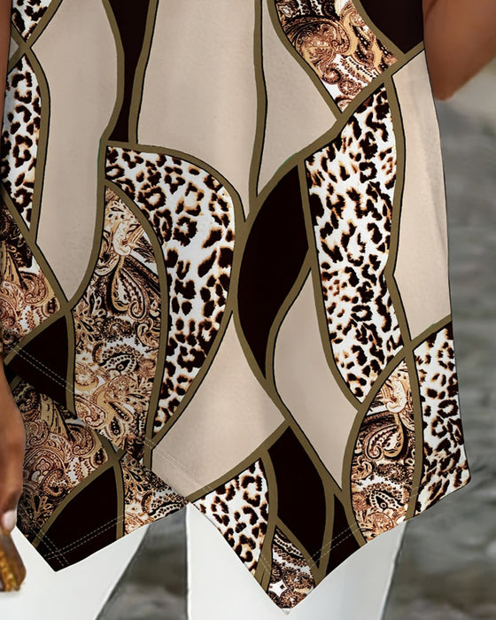 T-Shirt Uregelmessig Geometrisk Leopard Trykk